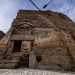 ...conduce alloriginario ingresso, ormai in parte murato, dove  possibile ammirare lantico portale in pietra realizzato nel 1595